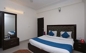 Hotel Queens Pearl Inn Dehradun